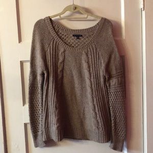 American Eagle Medium Sweater
